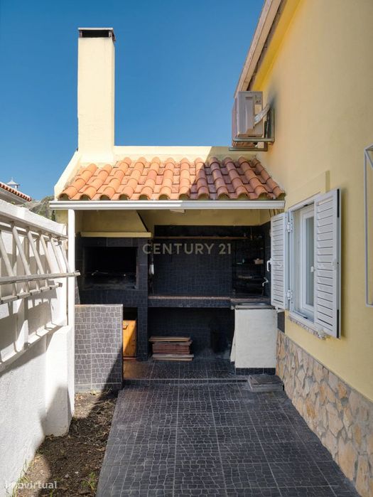 Moradia Térrea T3  com Piscina- Furo água  - Aroeira