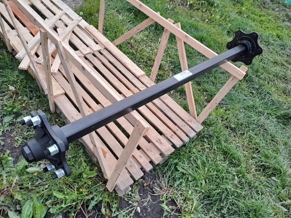 Вісь ось балка прицепа трактора