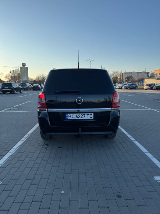 Opel Zafira, 2010 р., 1.8 бензин