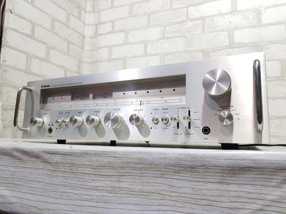 Стерео ресивер TENSAI TR 1030, *2x40 Вт, б/у з Німеччини