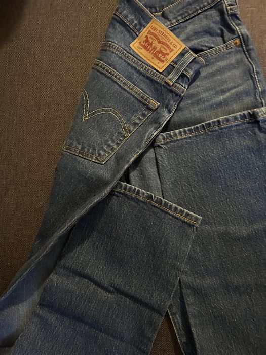Продам джинсы levi Strauss 501