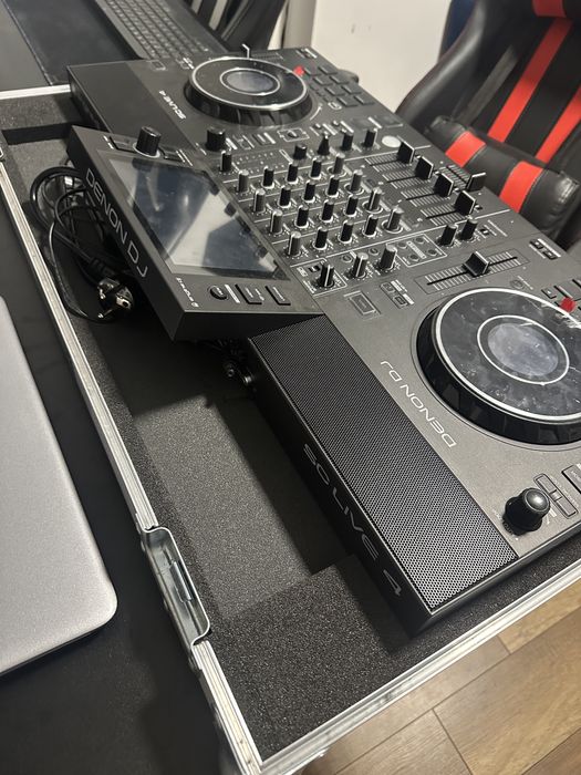 Denon SC LIVE 4 + CASE