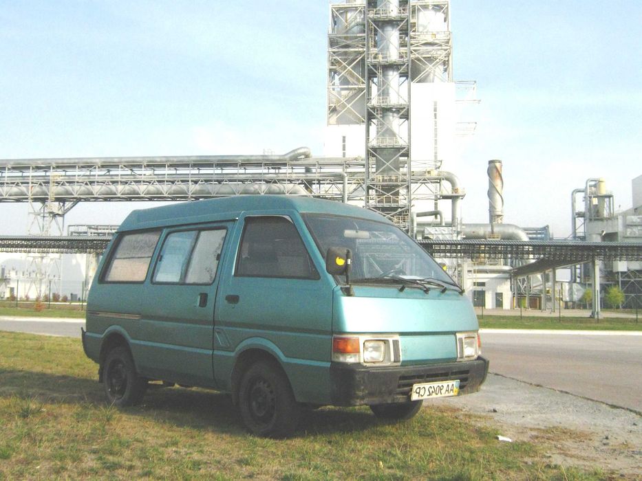 Nissan vanette  дизель 2.0