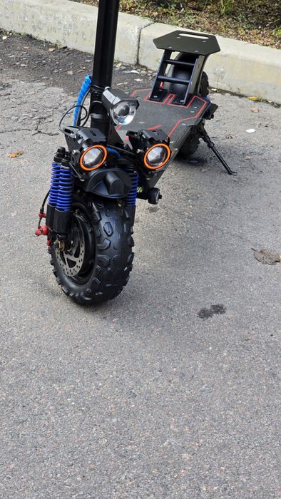 Продам Электросамокат