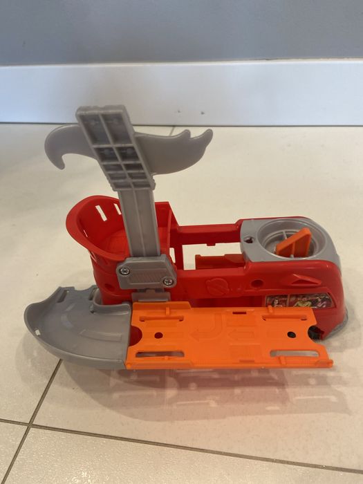 Hot wheels samochód
