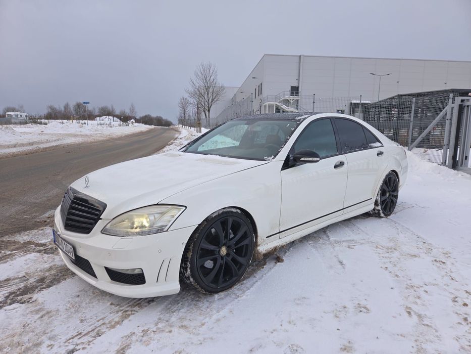 Mercedes-Benz Klasa S AMG 3.5 Japonia