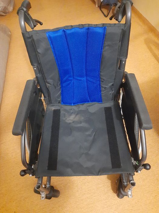 Wózek inwalidzki Vermeiren D200P. Nowy.