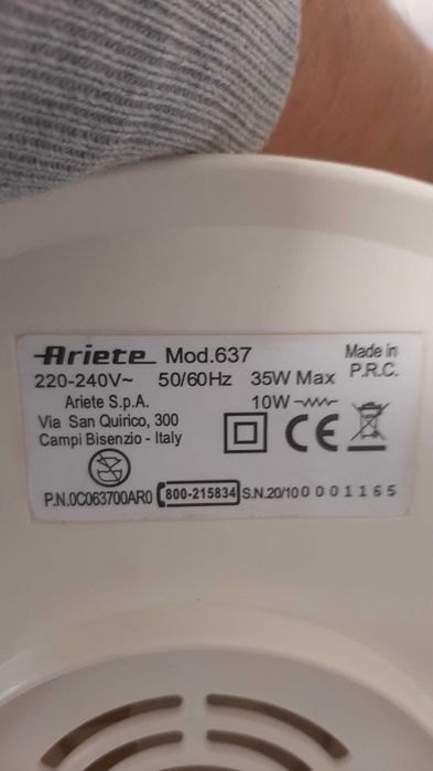 Máquina de gelados e iogurteira