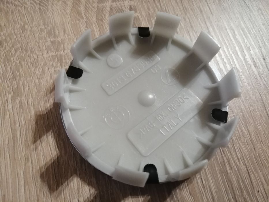 Nowe! Dekielki BMW 68mm/65mm F10 E60 E90 E46 SERIA 1 3 5 7