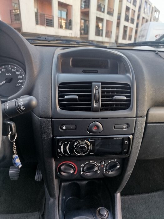 Renault Clio 1.2 , 75cv 2003