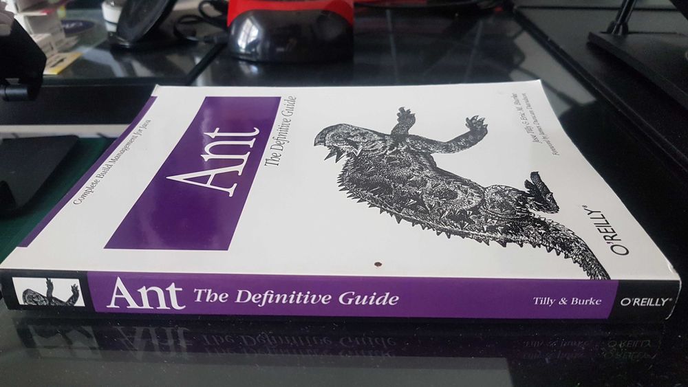 Livro técnico:"Ant: The Definitive Guide 1st Edition."