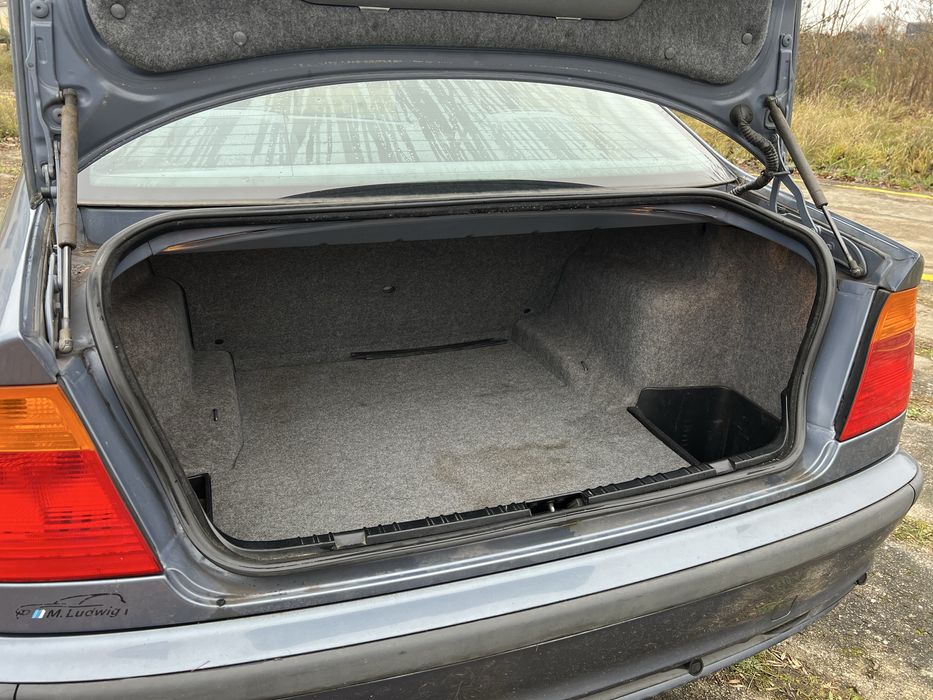 Sprzedam BMW e46 318i