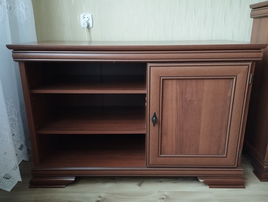 Szafka pod telewizor