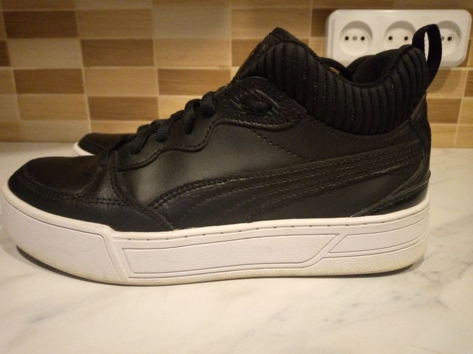 Кеды, кроссовки сникерсы  женские  демисезон Puma Skye Demi Black . Натуральная кожа. Размер 37