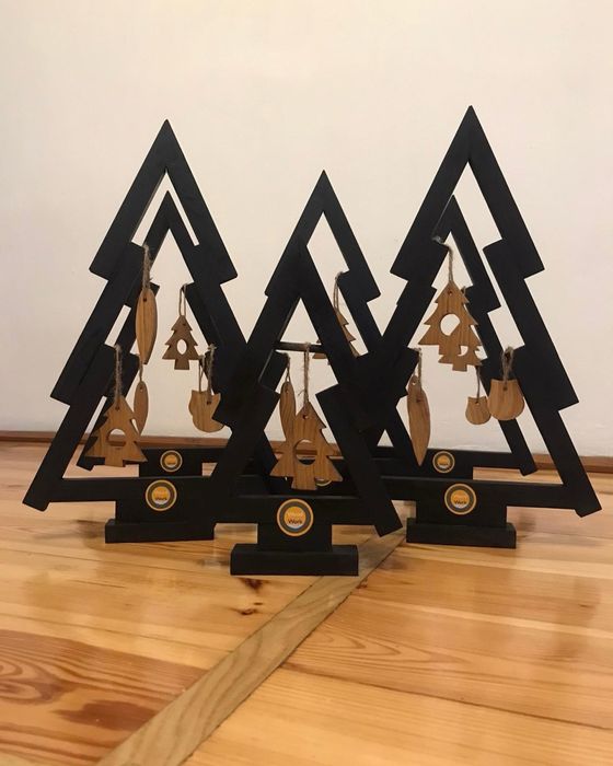 Ялинка декоративна