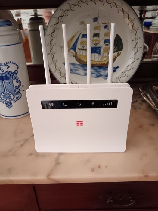 Router TCL Onda de 4 Bandas