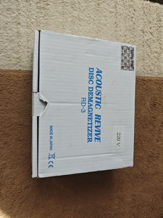 Acoustic Revive RD-3 demagnetyzer płyt CD