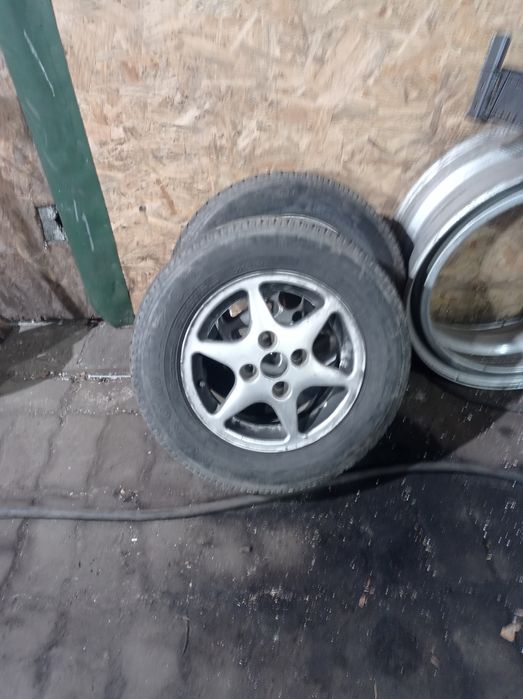 Продам диски на авто