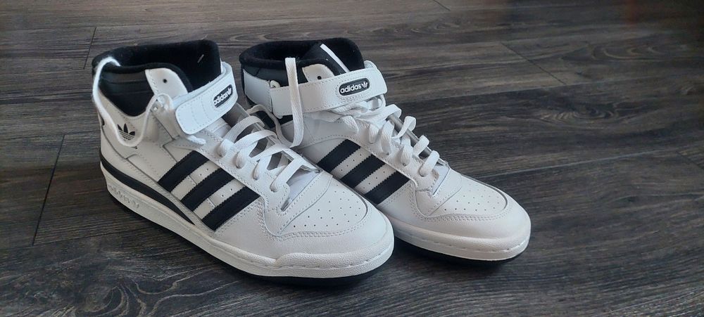 Nowe męskie wysokie skórzane Adidas 43