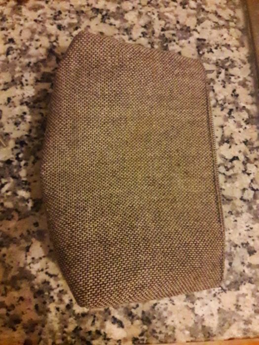 Ferro de passar roupa de viagem