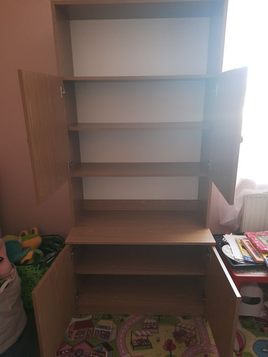 Oddam szafkę/regał.