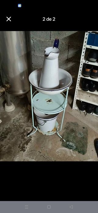 Vendo lavatório para restauro