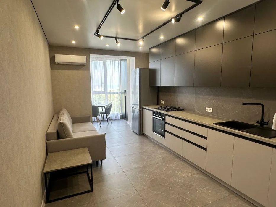 Продам квартиру 49 м2 ЖК Счастливый-2