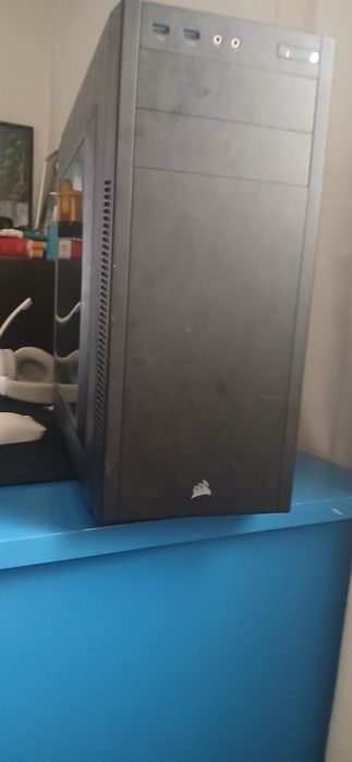 Vendo pc gamer sem leds com periferico