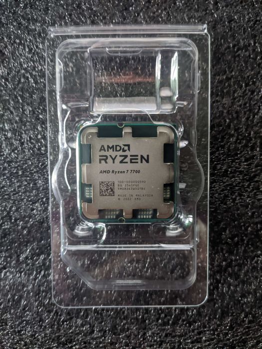 Комплект AM5 | JGINYUE B650EM + Ryzen 7700 + 32Гб DDR5 (опціонально)