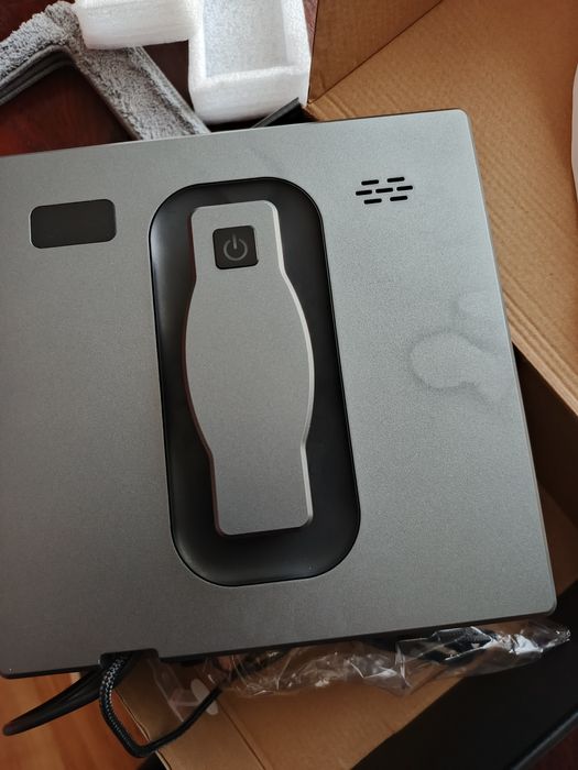 Robot do mycia okien