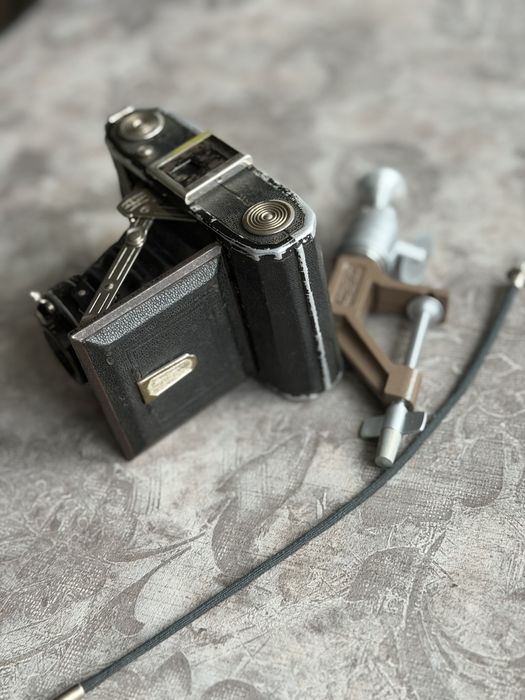 Фотокамера ZEISS IKON TELMA 520