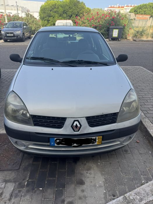 Clio  ano 2003 dci