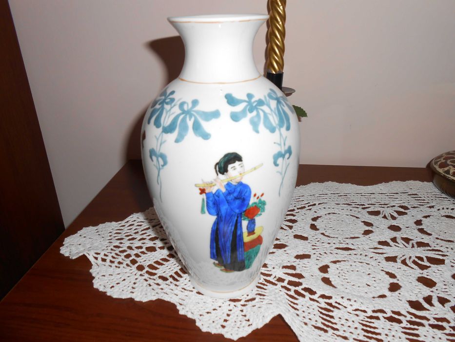 Nowy wazon chiński z porcelany