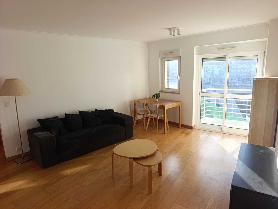 T1 Olaias com 1 lugar de parqueamento