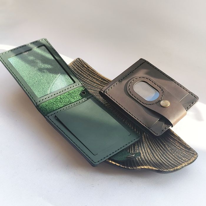 Шкіряна обкладина для СБУ. Натуральна шкіра. Гравіювання.Ручна робота