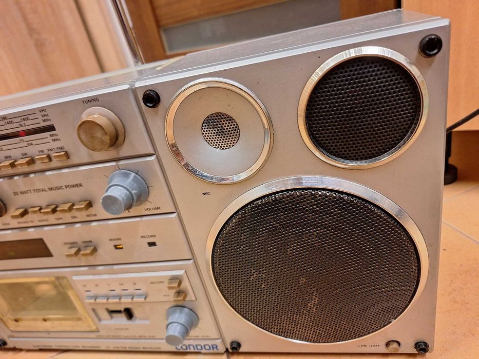 Condor RM820S radiomagnetofon