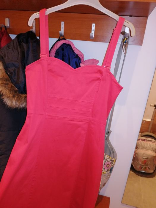 Sukienka malinowa h&m