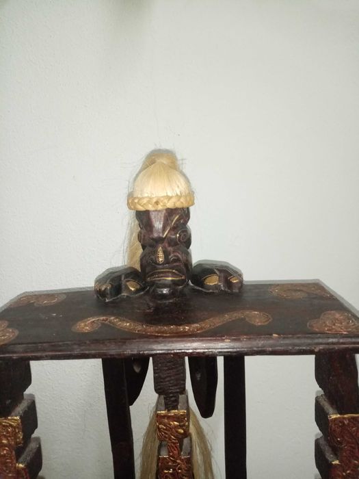 Porta Cds em Madeira