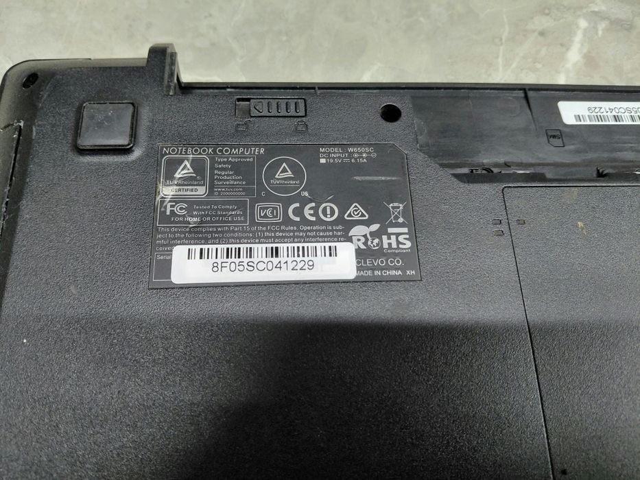 Ноутбук iBUYPOWER / i7 / 12GB / SSD + HDD / FHD. Стан: Робочий