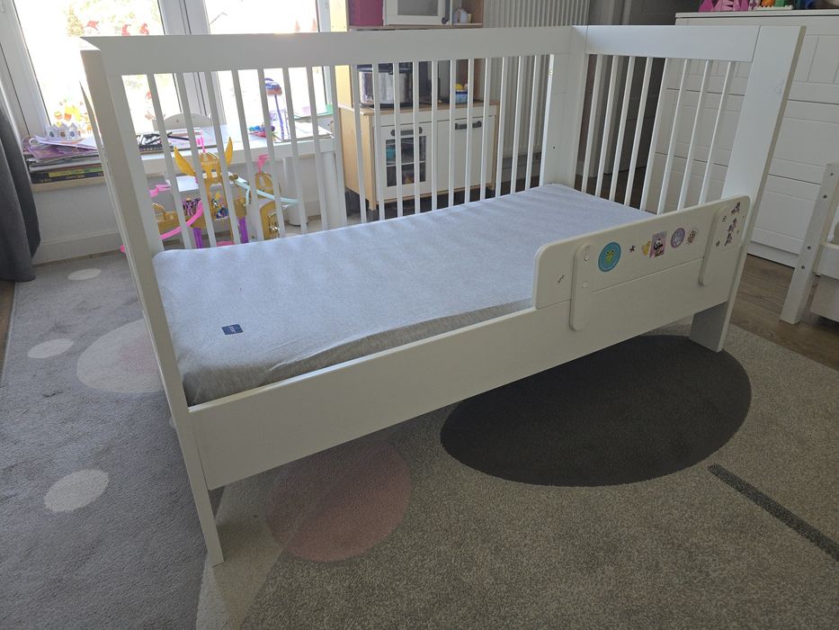 Pinio Łóżeczko-tapczanik 140x70 Łóżko i materac