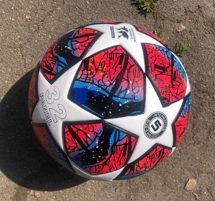 М'яч футбольний безшовний Finale Istanbul League  (розмір 5)