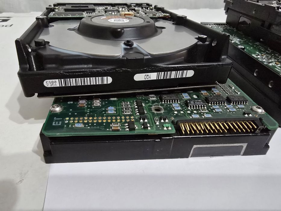 (raros) Discos Rigidos 3.5 "vintage" (funcionais)64738700676611121