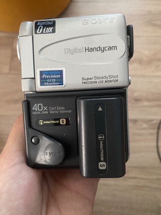Kamera cyfrowa mini dv sony dcr-pc2e