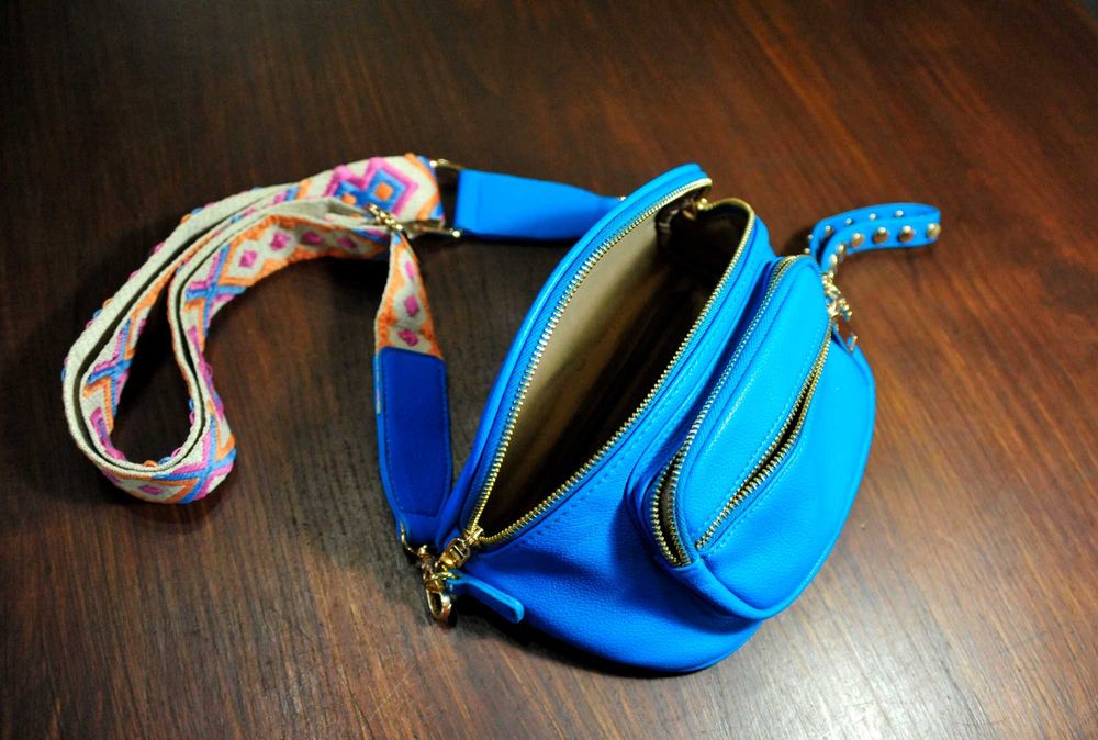 Bolsa de cintura em pele PU