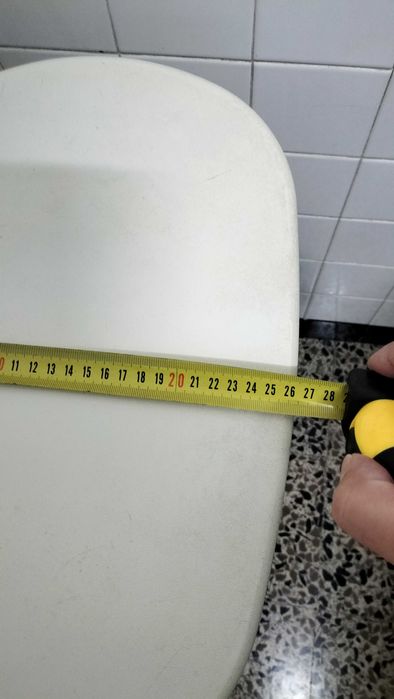 Banco IKEA alto para desocupar