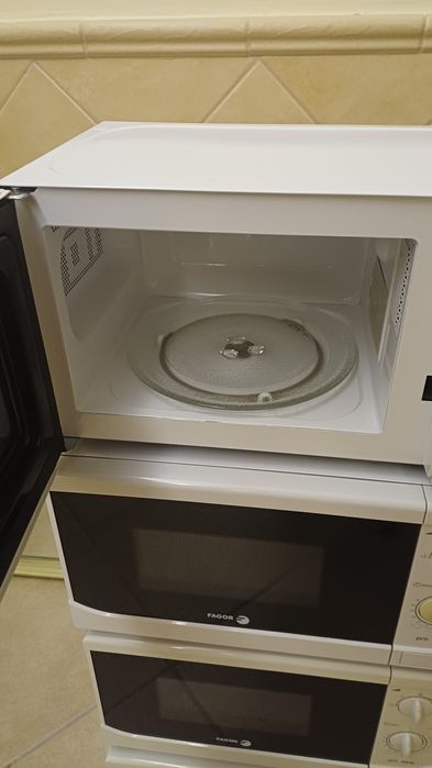 Micro ondas Fagor pouco uso