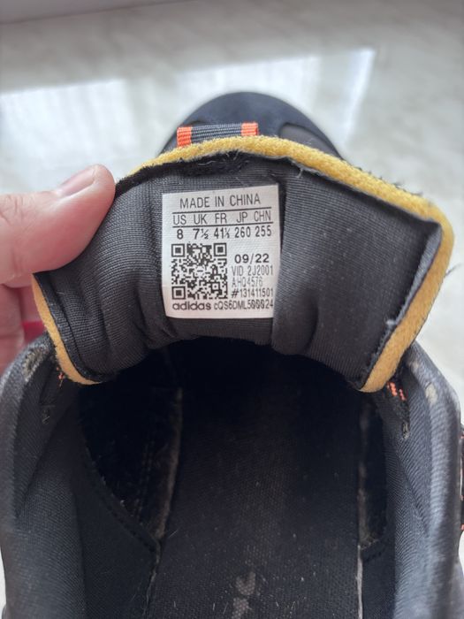 Мужские кроссовки adidas futro размер 41