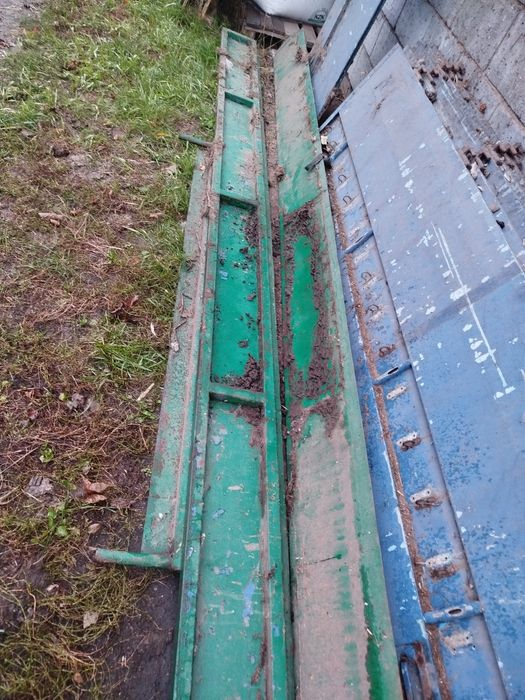 Przyczepa d-55 wywrotka