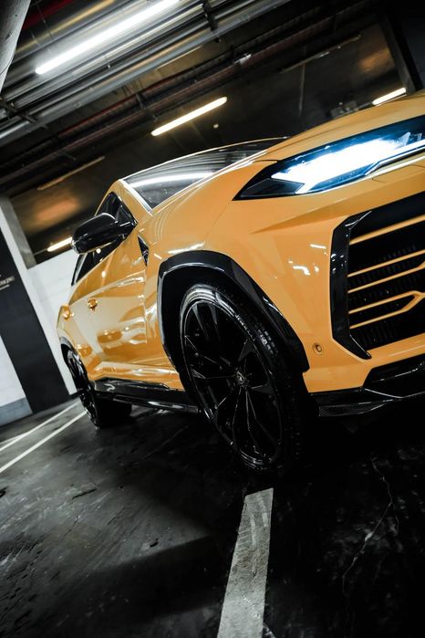 Lamborghini Urus517427819289651206