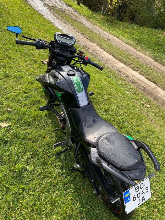 Продам мотоцикл хорнет 200 про